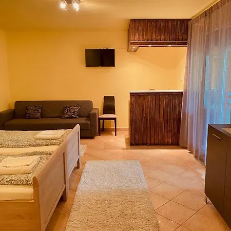 Apartment Sailor's *