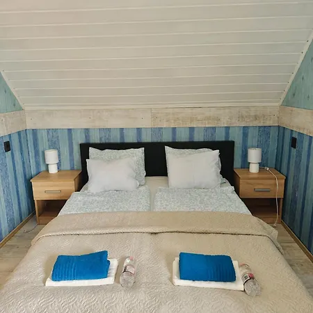 Apartment Sailor's *